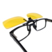 Clip-on natkørebrille med polariode linser og vip-op